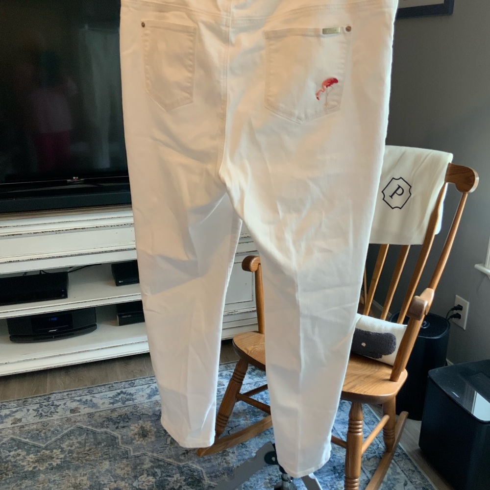 Chico's White Flamingo Print Cropped Pants - Picture 3 of 4